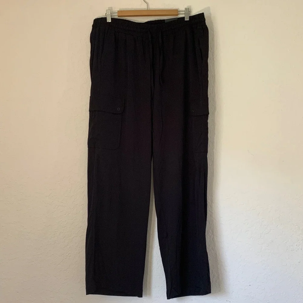 NWT‎ Torrid Cargo Pants Women 2X Black Wide Leg Stretch Challis Utility Gorpcore